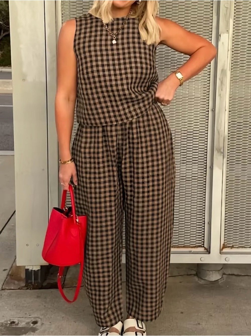 2 Piece Set 
Sleeveless Top & Wide-Leg Pants, Black and Brown Checkered Print